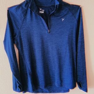 Old Navy active wear quarter zip jacket. 🧥